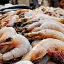 В Приморье полицейские изъяли из незаконного оборота около двух тонн немаркированных морепродуктов
